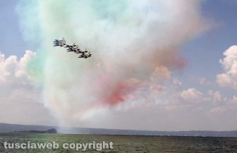 Le Frecce tricolori sul lago di Bolsena