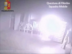 Viterbo - Le immagini del video dell\'incendio di via Garbini