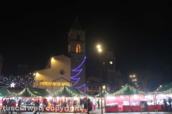 Le luci di Natale nel centro storico