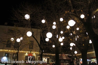 Le luci di Natale nel centro storico