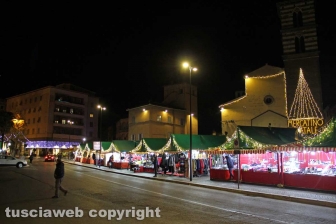 Le luci di Natale nel centro storico