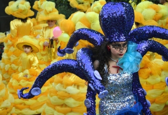 Carnevale di Ronciglione - Le mascherate di Pierina - Occhio alla piovra