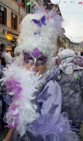 Carnevale di Ronciglione - Le mascherate di Pierina - Le dame