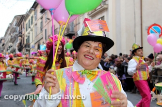 La mascherata Carnevale è sempre \'na giostra