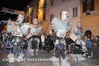La mascherata Gli illuminati