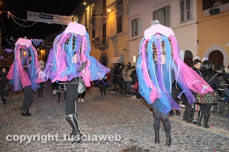La mascherata Gli illuminati
