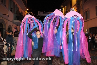 La mascherata Gli illuminati