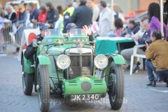 Le Mille Miglia sfrecciano in città