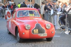 Le Mille Miglia sfrecciano in città