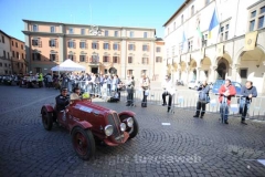 Le Mille Miglia sfrecciano in città