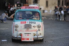 Le Mille Miglia sfrecciano in città