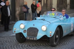 Le Mille Miglia sfrecciano in città