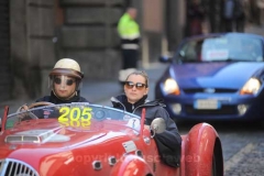 Le Mille Miglia sfrecciano in città