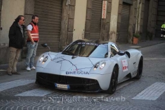 Le Mille Miglia sfrecciano in città