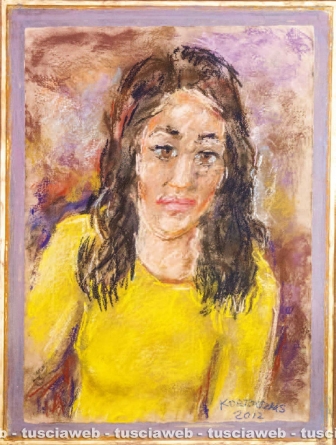 Tuscania - Una delle opere rubate di Rudolf Kortokraks - Ragazza in giallo 2012
