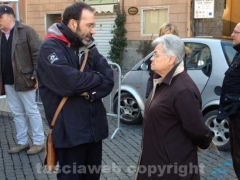 Umberto Cinalli (Sel) a piazza del Teatro
