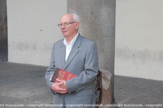 Viterbo - Le Sentinelle in piazza
