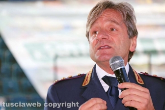 Viterbo - Assemblea liceo Ruffini - L'agente Valerio Cervellini
