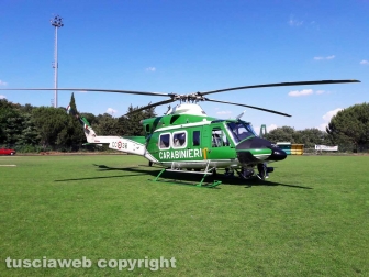 Montefiascone - L'elicottero dei carabinieri in volo