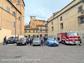 L'elicottero dell'Esercito in piazza dei caduti
