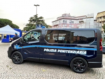 L'elicottero dell'Esercito in piazza dei caduti