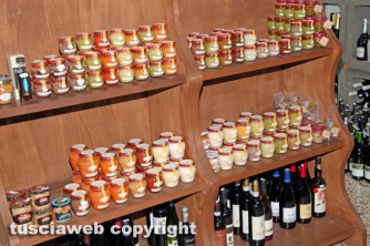 L\'Enoteca Tuscia compie vent\'anni
