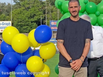 Viterbo - L'omaggio dello stadio Rocchi a Leonardo Bonucci