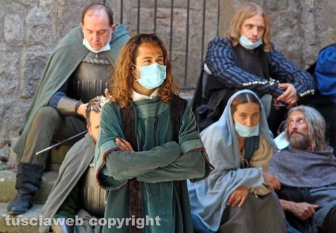 Viterbo - Sul set di "Leonardo" a San Pellegrino