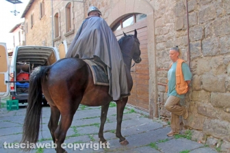 Viterbo - Sul set di "Leonardo" a San Pellegrino
