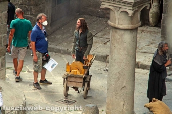 Viterbo - Sul set di "Leonardo" a San Pellegrino