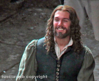 Viterbo - Sul set di "Leonardo" - L'attore Freddie Highmore