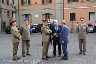 L\'esercito sfila nel centro storico
