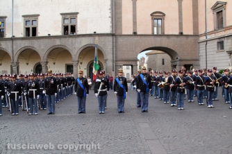 L\'esercito sfila nel centro storico