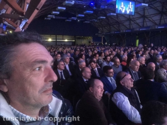 L'evento Behind the lines