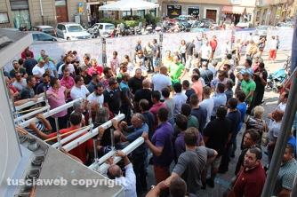 L\'Ice bucket challenge dei facchini di santa Rosa