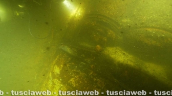 Montefiascone - Il relitto dello Ju 88 sui fondali del lago di Bolsena ripreso da Andrea Bada