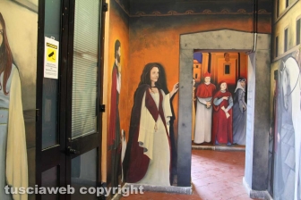 L'inaugurazione del murales nel sottopassaggio di Bagnaia