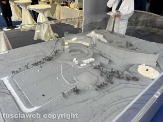 L'inaugurazione della nuova ala dell'ospedale Santa Rosa - il plastico dell'opera completata