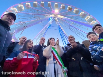 Viterbo - L'inaugurazione della ruota panoramica