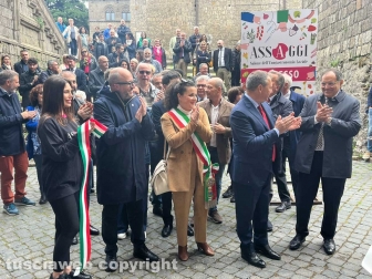 Viterbo - Taglio del nastro per Assaggi