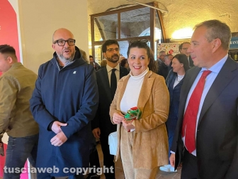 Viterbo - Taglio del nastro per Assaggi