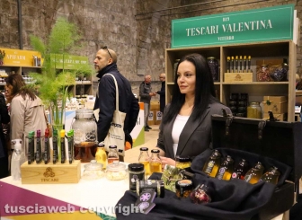 Viterbo - Taglio del nastro per Assaggi
