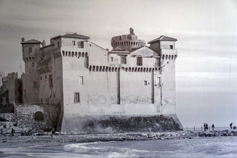L'inaugurazione dell'ostello nel castello di Santa Severa