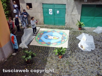 Corpus Domini - L\'infiorata a Valentano