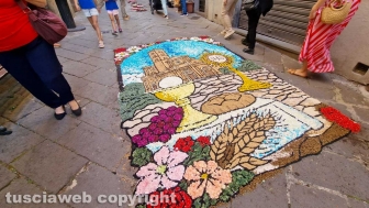 Bolsena - L'infiorata del Corpus domini