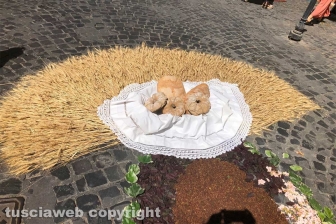 Civita Castellana - L'infiorata
