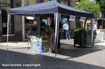 L\'iniziativa dell\'opposizione #tuttiacasa