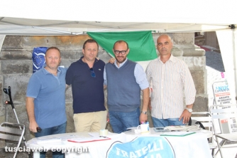 L\'iniziativa dell\'opposizione #tuttiacasa