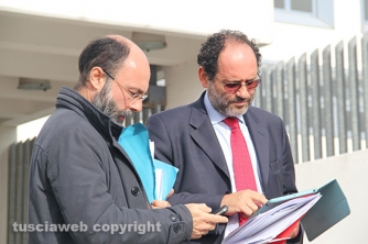 Ingroia indagato per calunnia, l\'ex pm a Viterbo per l\'interrogatorio - All\'uscita con l\'avvocato Fabio Repici