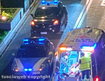 Viterbo - Rissa finisce a coltellate tra piazza del Sacrario e via Marconi